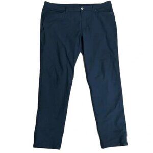 Lululemon Commission Pant Classic 32x32 Inseam Warpstreme True Navy Chinos